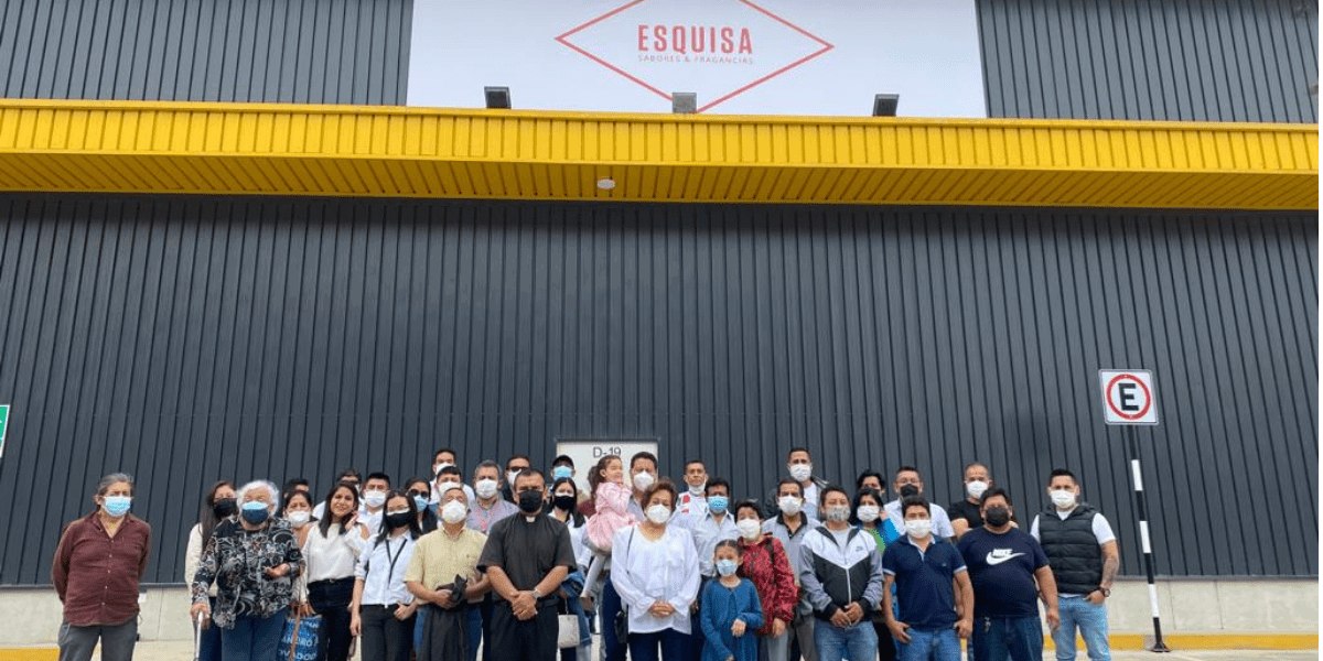 Imagen del artículo Esquisa inaugura su nueva planta de sabores líquidos